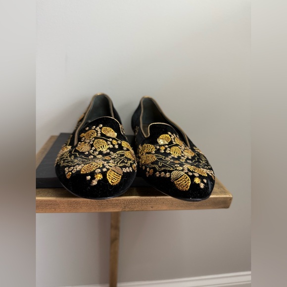 Alexander McQueen Embroidered Velvet Acorn Smoking Slipper - Picture 4 of 15